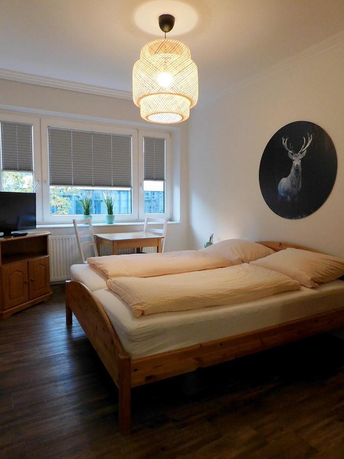 Das Weiss Blaue Haus Hotel Düsseldorf Eksteriør billede