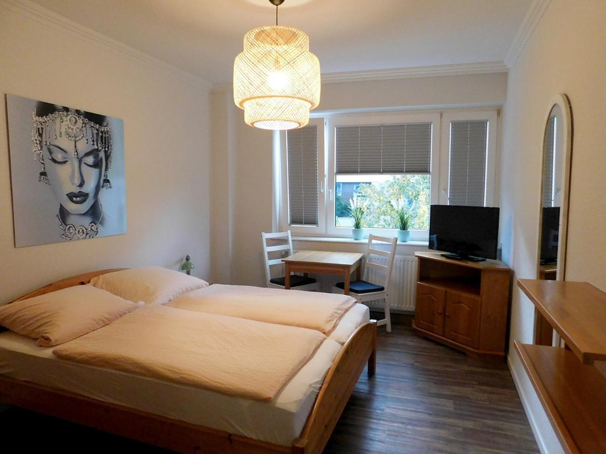 Das Weiss Blaue Haus Hotel Düsseldorf Eksteriør billede